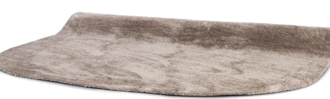 XOOON Arawood karpet 220x300cm in de kleur Groen - COCOmaison^ Vloerkleden|Woonaccessoires