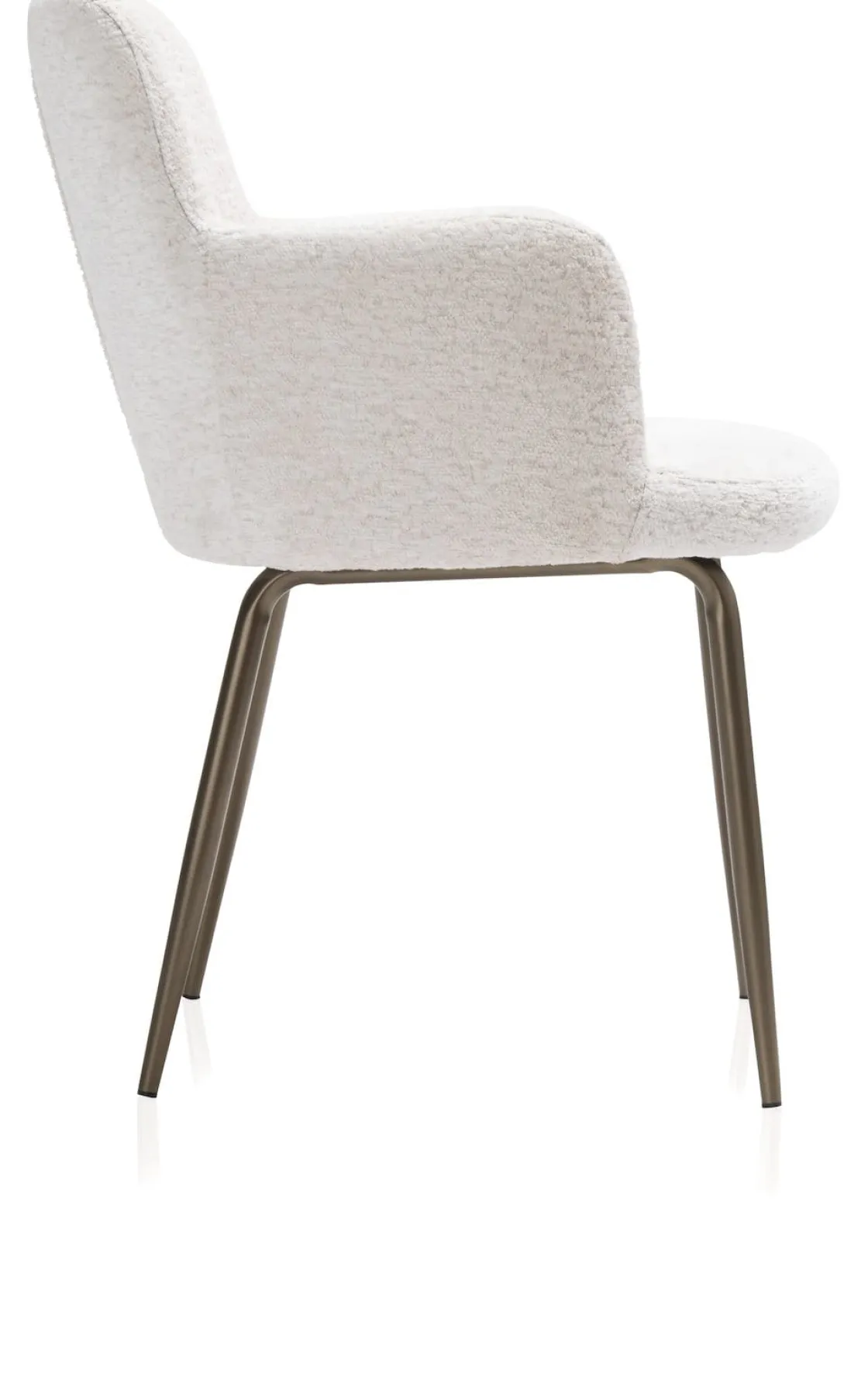 XOOON Armstoel Olle in de kleur Creme - COCOmaison^ Armstoelen|Woonaccessoires