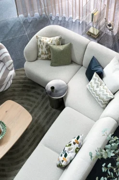 XOOON BeautiQ - Chic kussen 60x60cm in de kleur Crème - COCOmaison^ Woonaccessoires