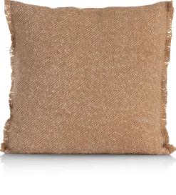 XOOON Camel kussen 47x47cm in kleur Okergeel shop je bij COCOmaison^ Woonaccessoires