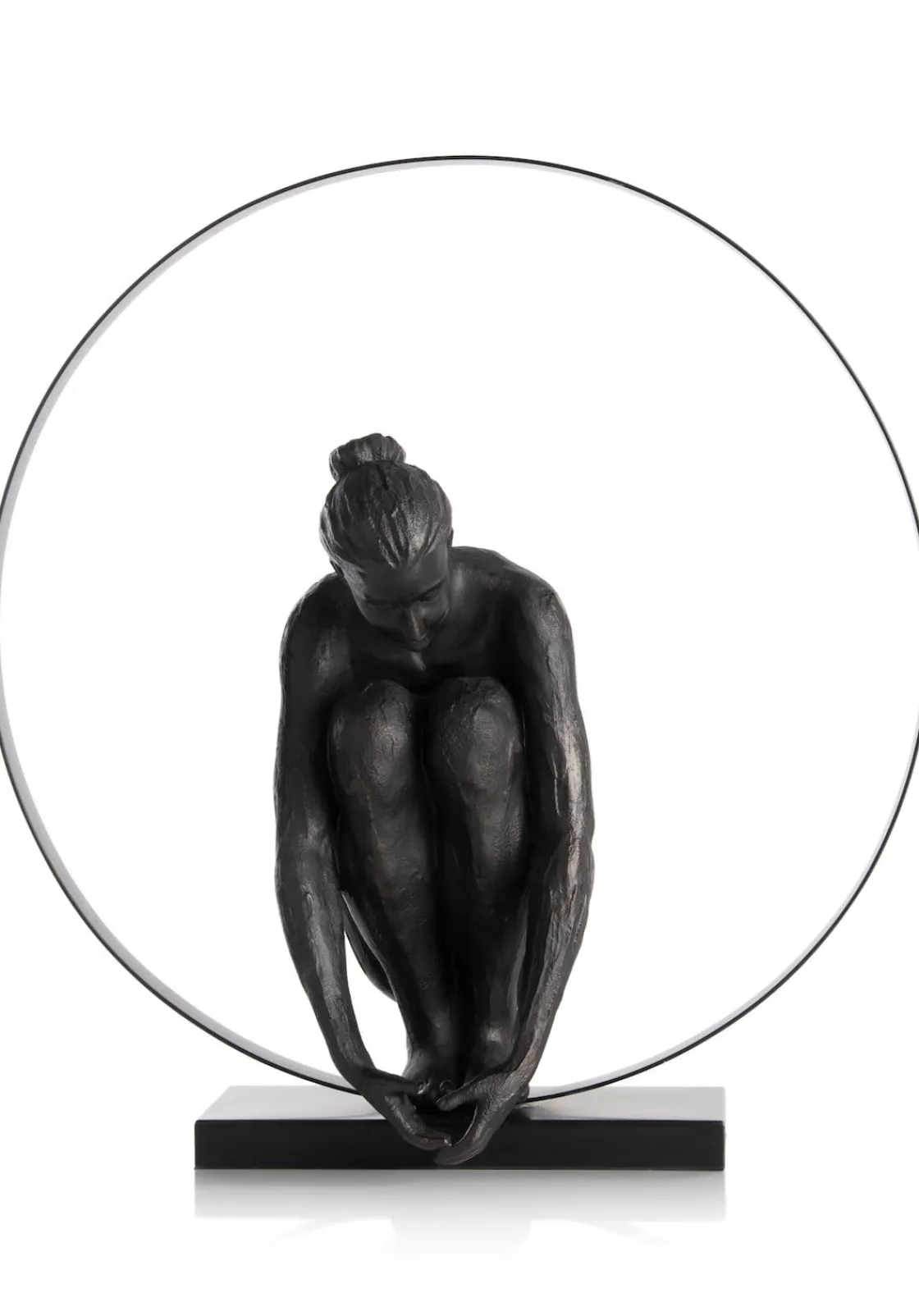 XOOON Circle Lady beeld H54cm in de kleur Zwart - COCOmaison^ Woonaccessoires