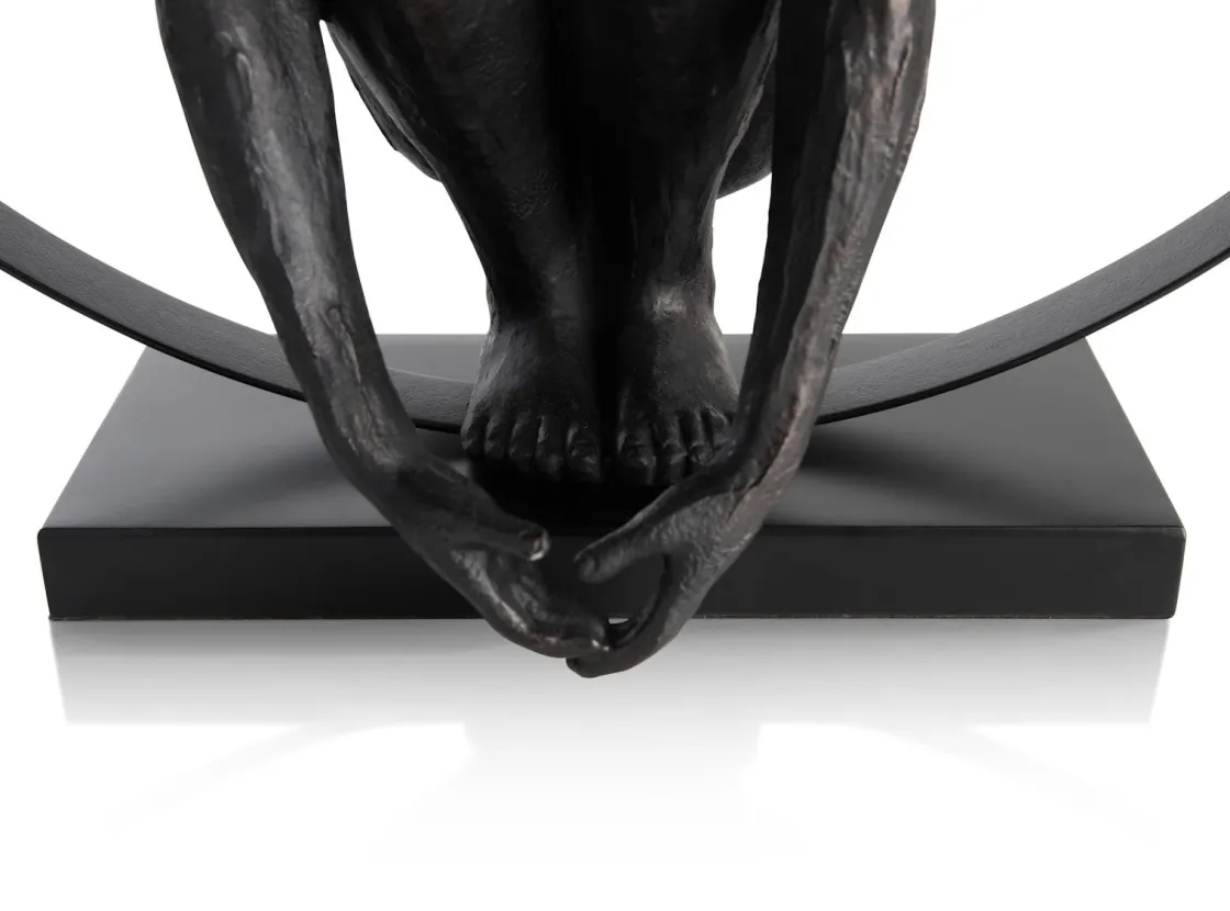 XOOON Circle Lady beeld H54cm in de kleur Zwart - COCOmaison^ Woonaccessoires