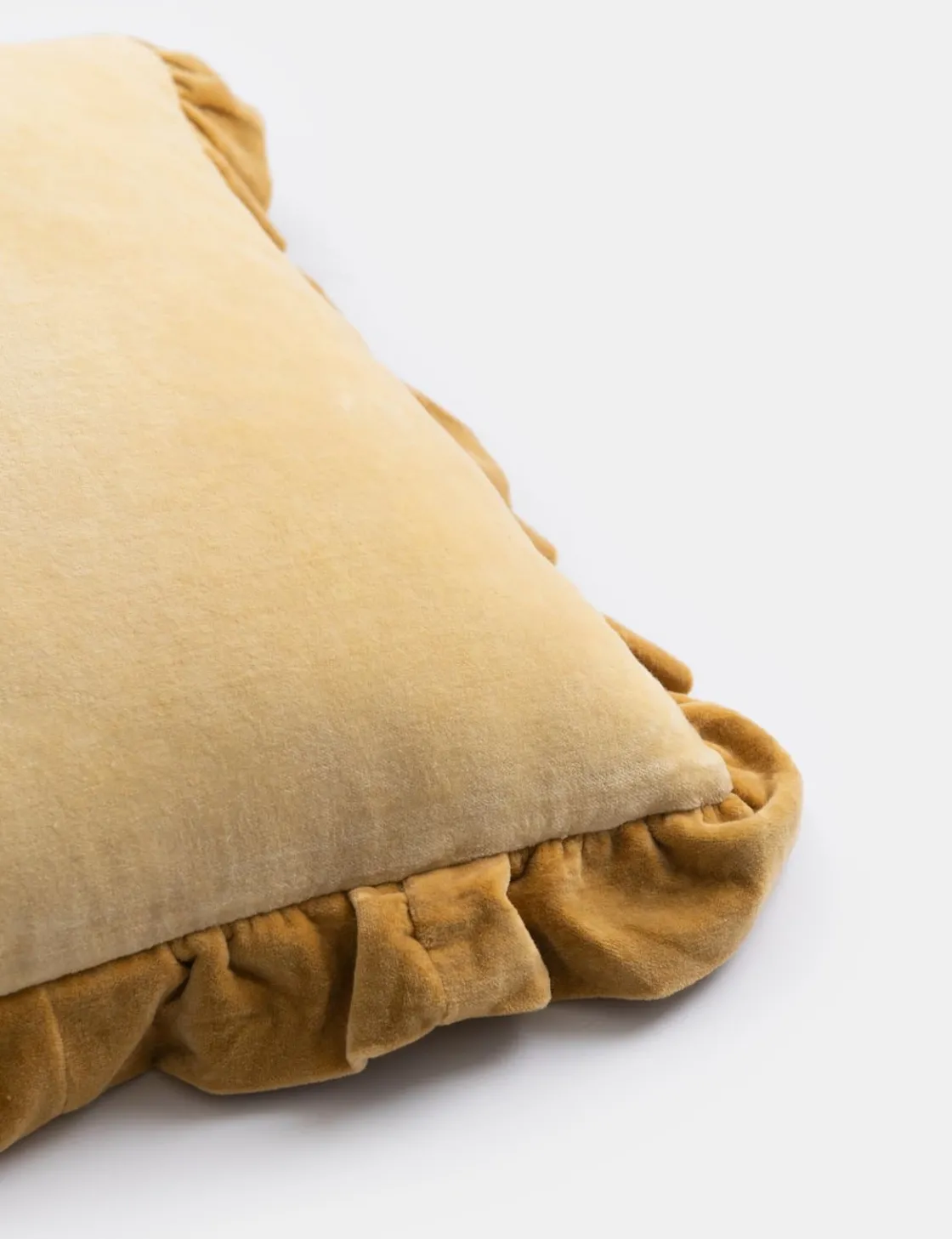 XOOON COCOmaison, Neo kussen 43x43cm - Geel^ Woonaccessoires
