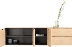 XOOON Elements 3-deurs eikenfineer dressoir met lades 240cm^ Dressoirs