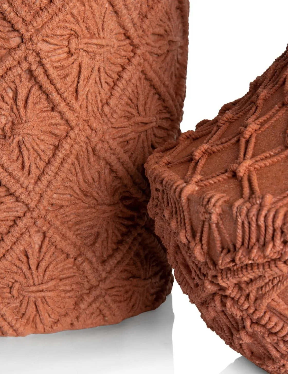 XOOON Maeve vaas H33cm in de kleur Terra Cotta - COCOmaison^ Woonaccessoires