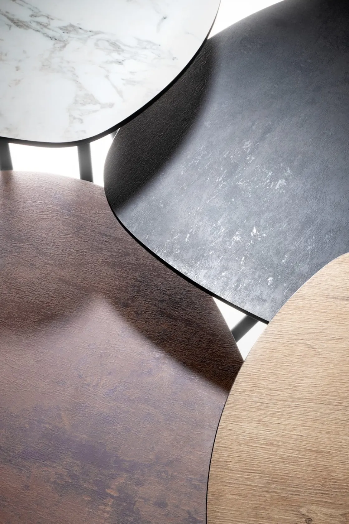 XOOON Masura ovale eettafel met zwarte metalen poot 240x110cm^ Tafelconfigurator|Eettafels