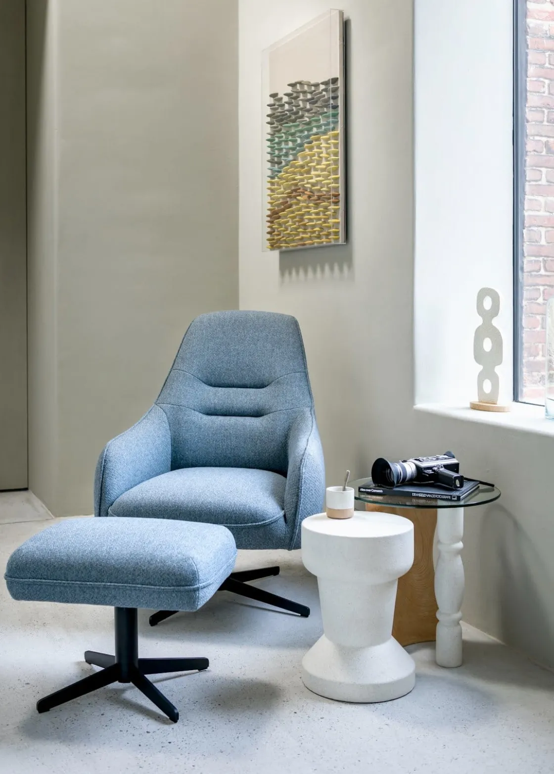 XOOON Oviedo poef / hocker met draaipoot of draadframe poot^ Leren Fauteuils|Stoffen Fauteuils