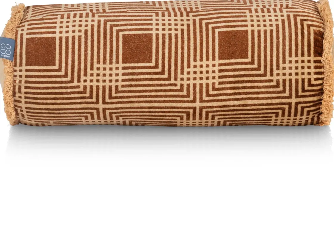XOOON Robbie bolster kussen 45x18cm in kleur Bruin shop je bij COCOmaison^ Woonaccessoires