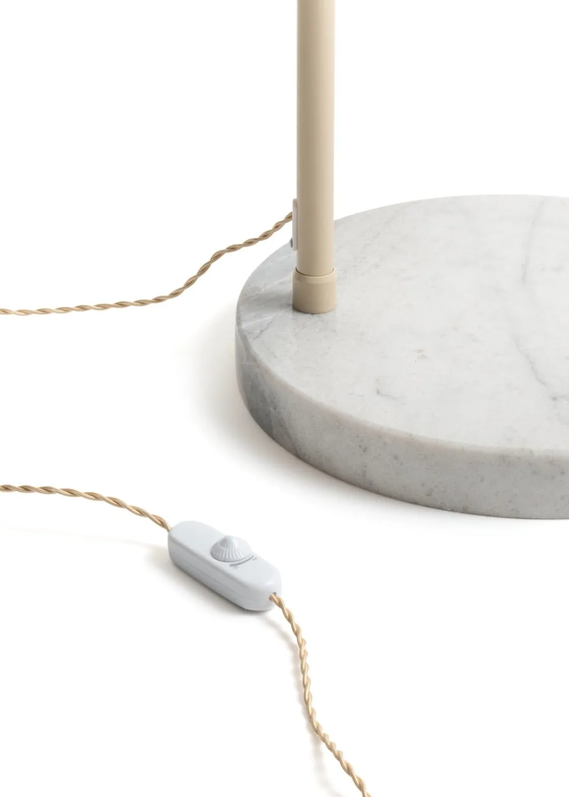 XOOON Skip vloerlamp (1*E27) in de kleur Beige - COCOmaison^ Vloerlampen