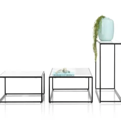 XOOON Stand Up bijzettafel in de kleur Zwart - COCOmaison^ Bijzettafels|Woonaccessoires