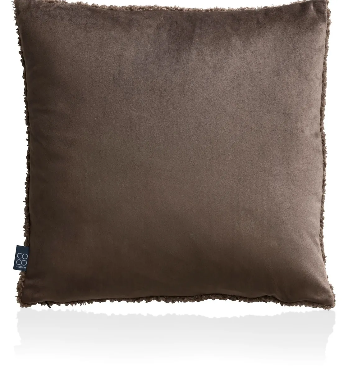 XOOON Teddy kussen 45x45cm in de kleur Bruin - COCOmaison^ Woonaccessoires