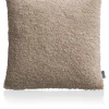 XOOON Teddy kussen 45x45cm in de kleur Beige - COCOmaison^ Woonaccessoires