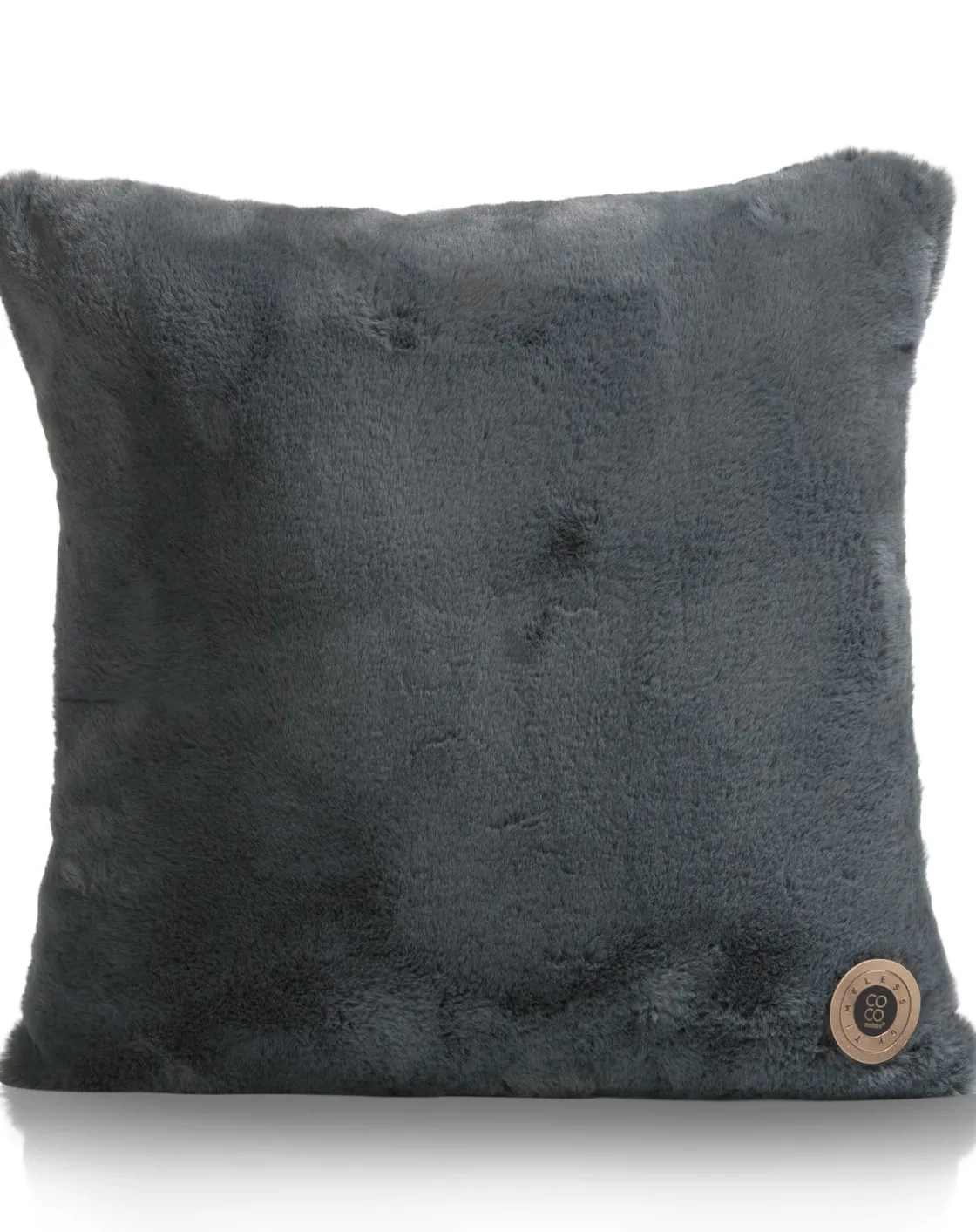 XOOON Timeless Evie kussen 45x45cm in de kleur Antraciet - COCOmaison^ Woonaccessoires