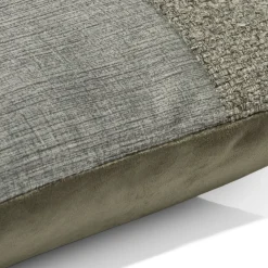 XOOON Timeless Scarlett kussen 30x50cm in de kleur Olijf - COCOmaison^ Woonaccessoires
