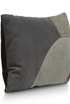 XOOON Timeless Scarlett kussen 30x50cm in de kleur Olijf - COCOmaison^ Woonaccessoires