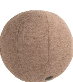XOOON Timeless Scott kussen dia 25cm in de kleur Camel - COCOmaison^ Woonaccessoires