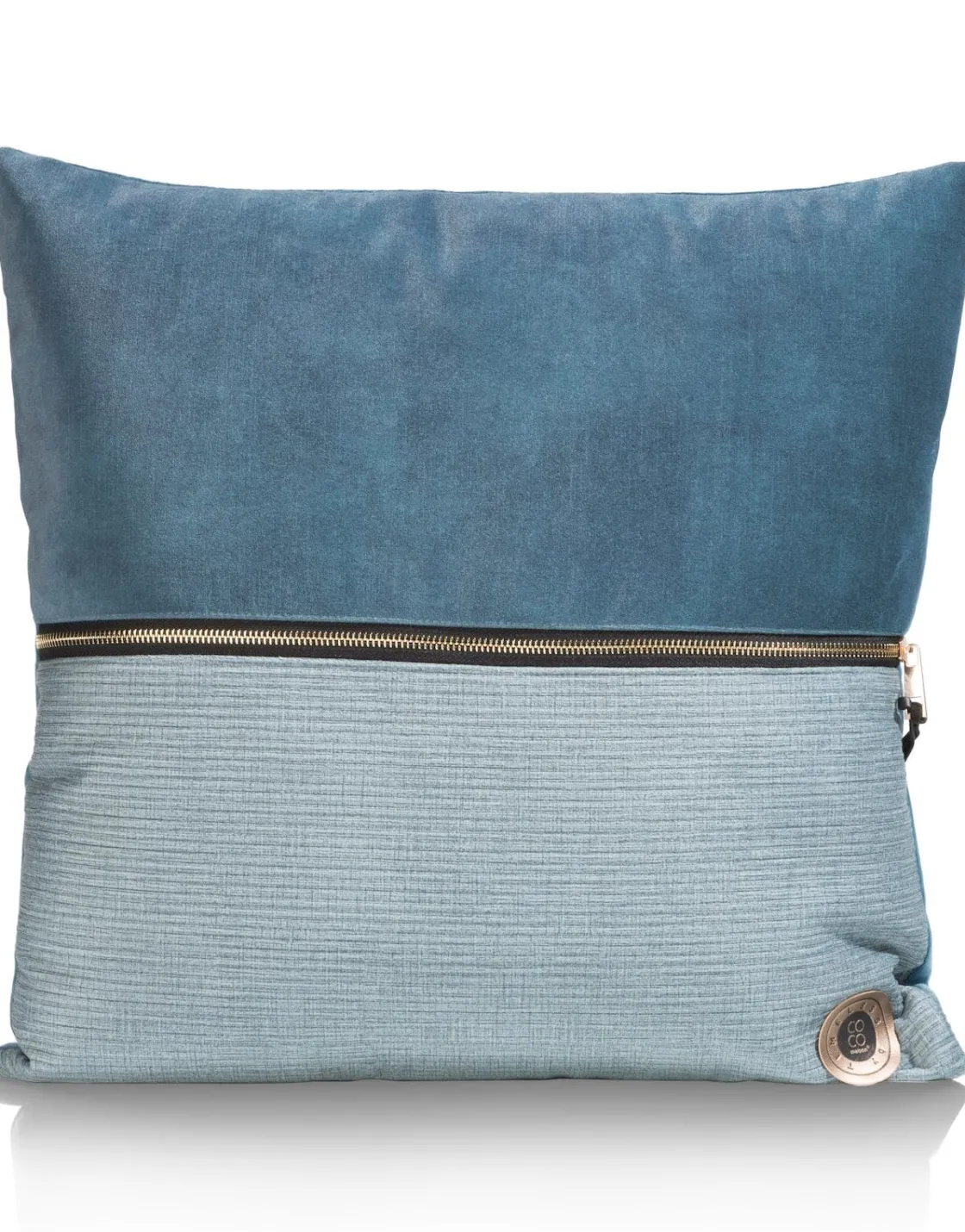 XOOON Timeless Sofia kussen 45x45cm in de kleur Blauw - COCOmaison^ Woonaccessoires